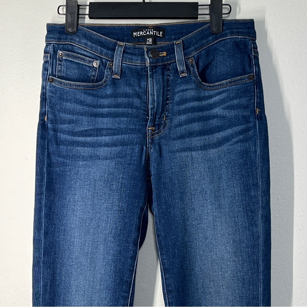 J CREW MERCANTILE Women’s size 26 Waist 28 Length Blue Denim Zip Up SKinny Jean